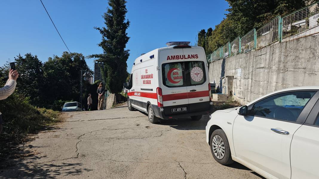 Emekli polis memuru mezarlıkta ölü bulundu 2